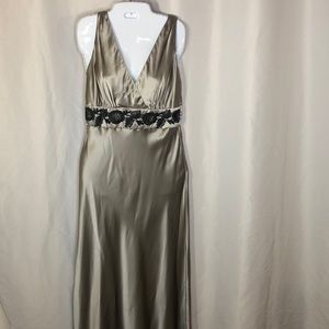 Newport News Silk Gown